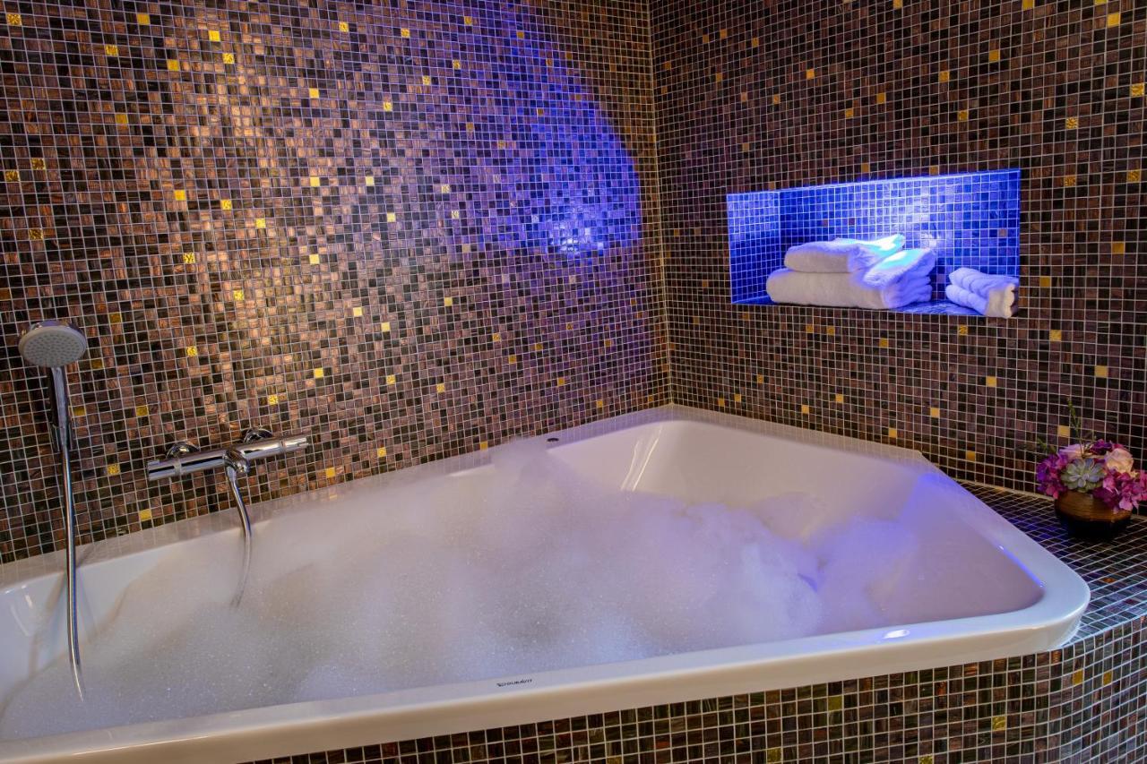 Suite en Duplex - Accès au Spa Inclus